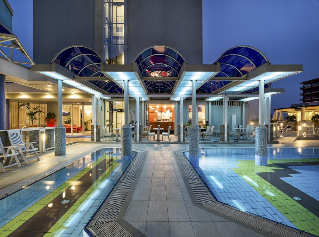 Hotel San Michele Bibione Extérieur photo